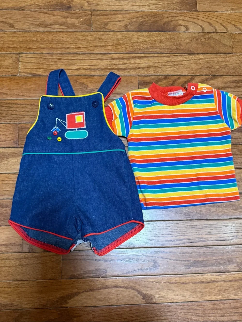 Vintage 80’s 90’s healthtex excavator romper with matching shirt. Size 9 months
